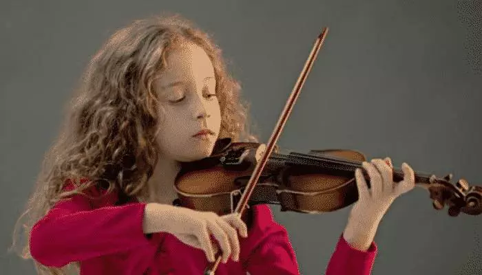 Descargar Partituras De Violin Para Principiantes En Pdf Gratis Las notas en amarillo van en la primera cuerda mi, las. para principiantes en pdf gratis